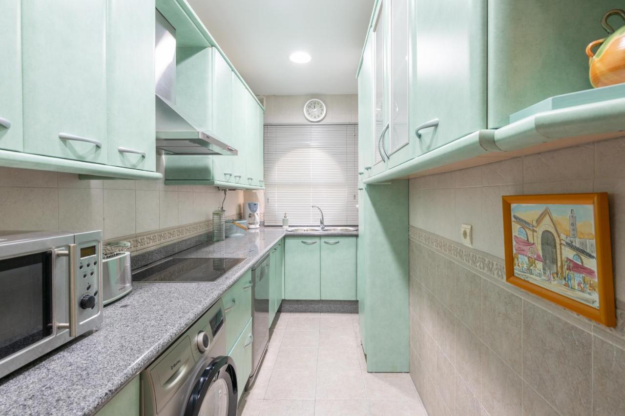 Amplio Apartamento Universidad By Renthas Málaga Extérieur photo